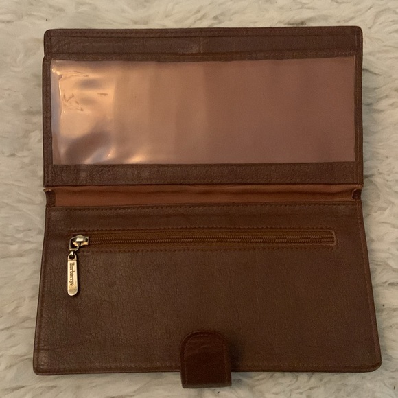 Burberry Wallet - Picture 5 of 6